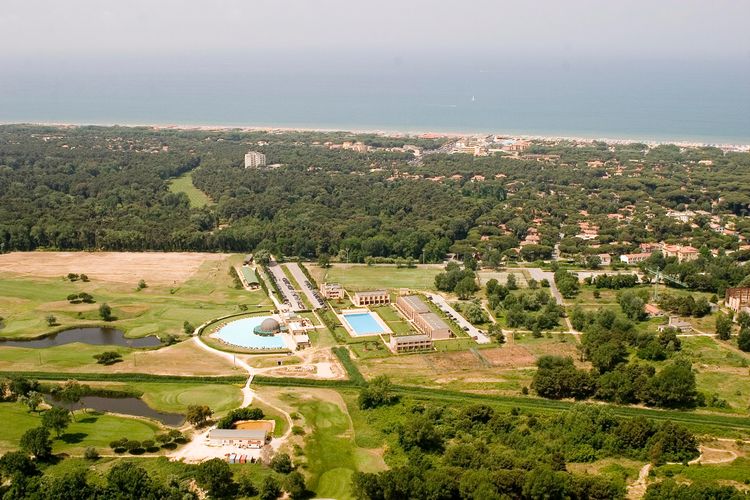 Cosmopolitan Golf Italie Toscane Luchtfoto