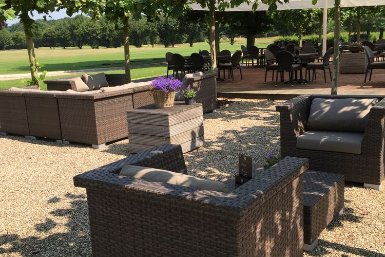 International Moyland Golfbaan Duitsland Grensstreek Terras.JPG