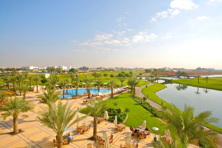 Montgomerie Golfbaan Dubai Terras.JPG
