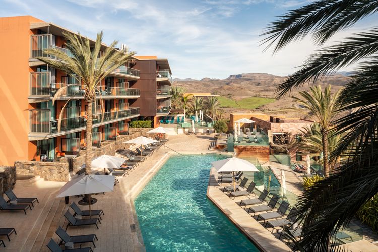 Salobrehotelresortserenity_piscinas_1