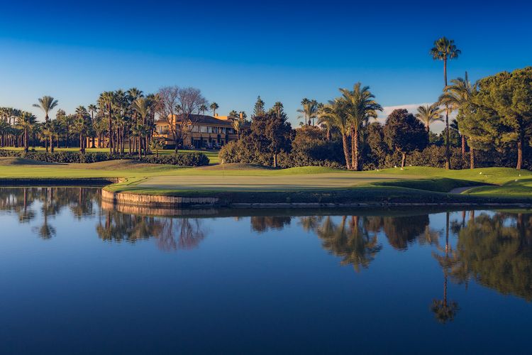 Spanje Sevilla Real Club De Sevilla Hole 9 Green Lake