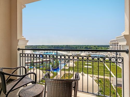 04 Standard Room Balcony