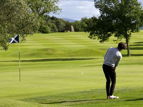 Crieff Golf Club  Golfreizen   Golftime   Clubhuis   Chip