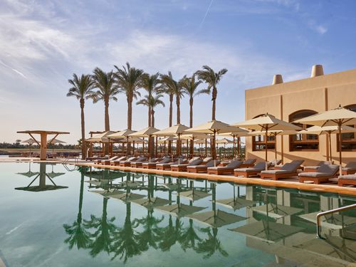 Steigenberger_Golf_Resort_El_Gouna_Red_Sea_Main_Pool_4_1