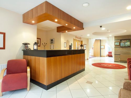 Woodenbridge Lodge Reception