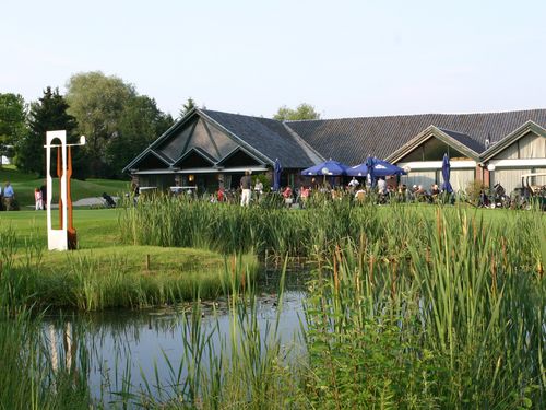 Henri Chapelle Golf Clubhuis