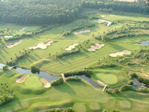 Lippstadt Golfbaan Duitsland Grensstreek Bovenaf.JPG