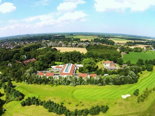 Marcure Krefeld Duitsland Grensstreek Luchtfoto Golfbaan