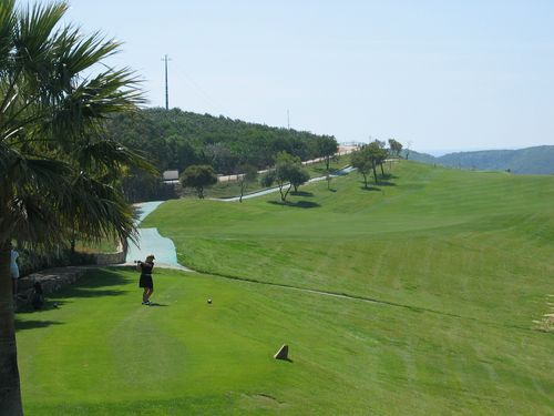 Parque Da Floresta Golf Portugal Algarve Afslag.JPG