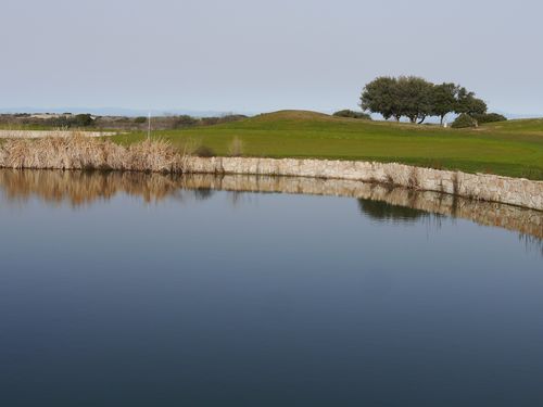 Robledal Golf Spanje Madrid Water.JPG