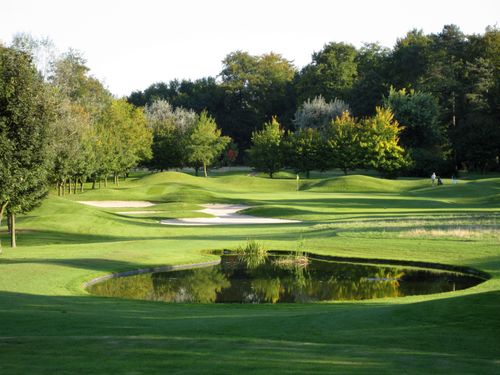 Sept Fontaines Golfbaan Belgie Brussel Vijver Green