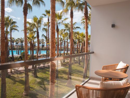 Superior_pool_double_room View_3