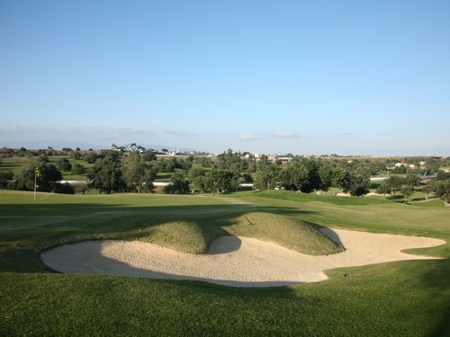 Vale Da Pinta Golf Portugal Algarve Green Bunker.JPG