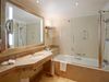 Marriott PDR Guest Room Bathroom