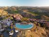 Salobrehotelresortserenity_piscinas_sunset_10